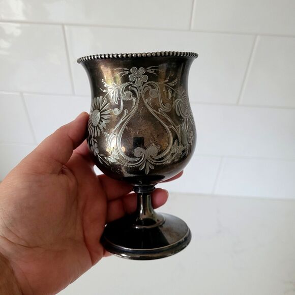 Antique Meriden B Britannia Company 442 Silverplate Floral Etched Goblet Cup Vtg - Picture 13 of 16